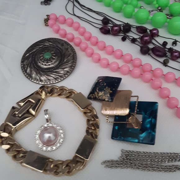 Craft Junk Repurpose Upcycle Jewelry Lot - Picture 3 of 15